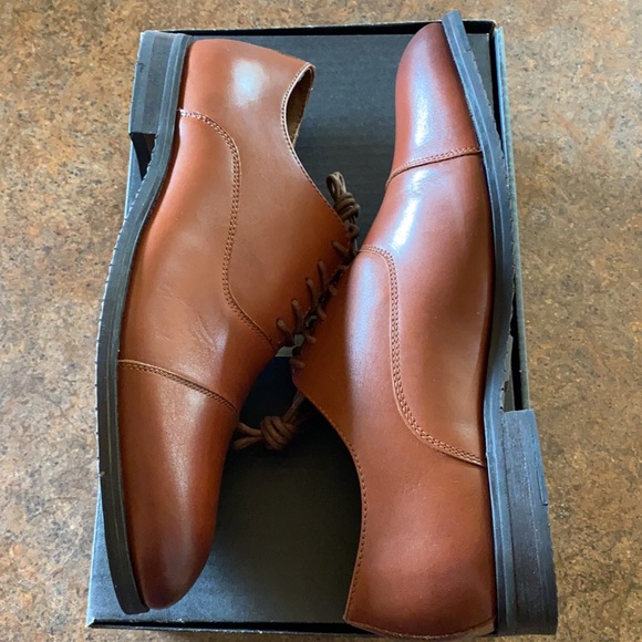 COPY - Frye Scott cap toe shoes, cognac size 10 - Picture 2 of 6